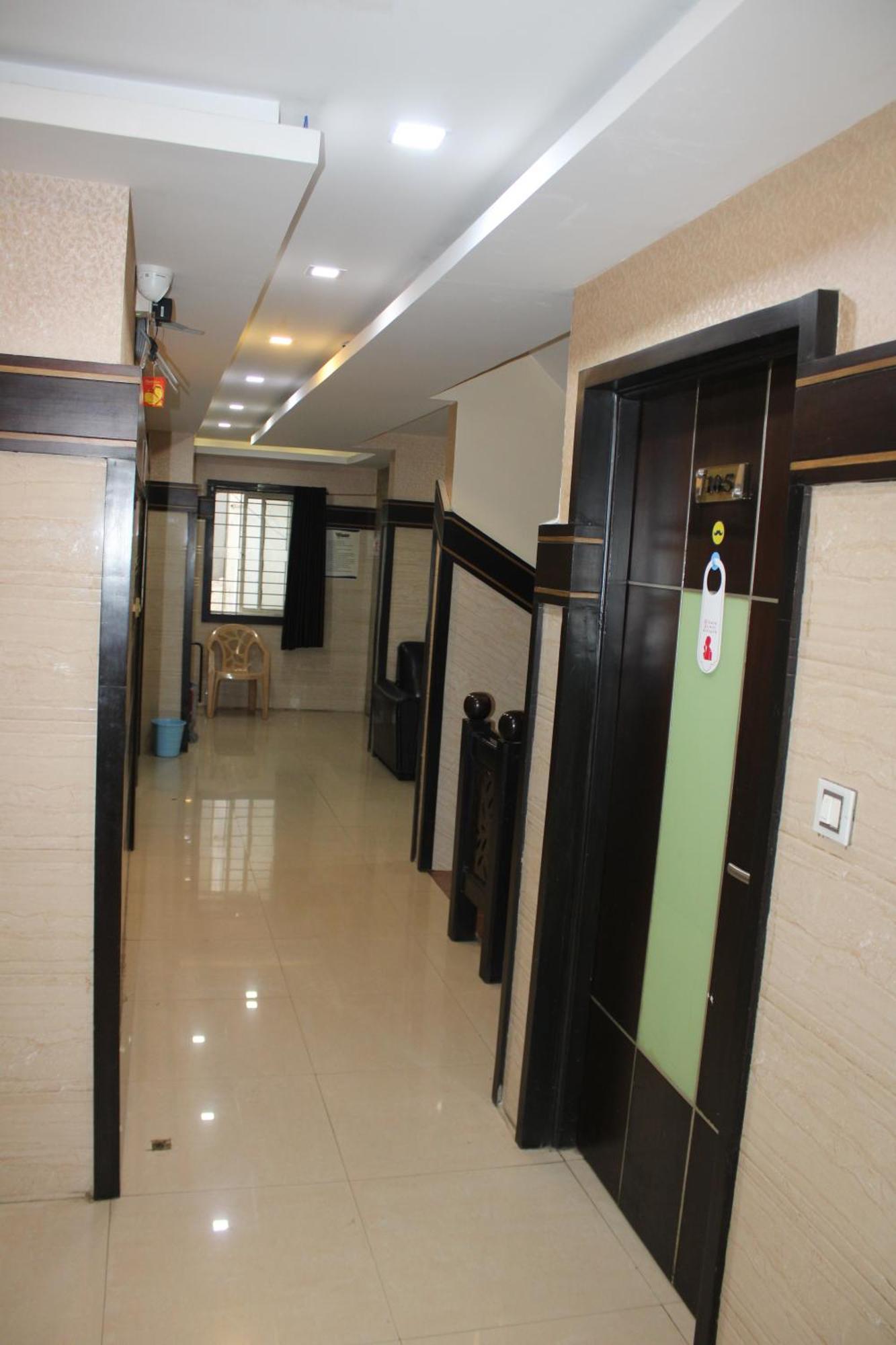 Hotel Vp International Bangalore Exterior foto